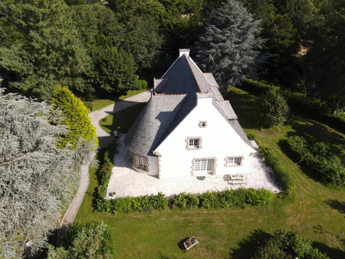 Crown Roads Bed and Breakfast Le Faouët Eksteriør billede